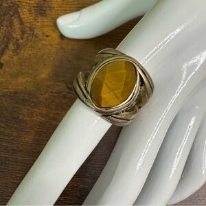Lia Sophia Chunky Gold Tone Ring with Tiger’s Eye Stone Size 8